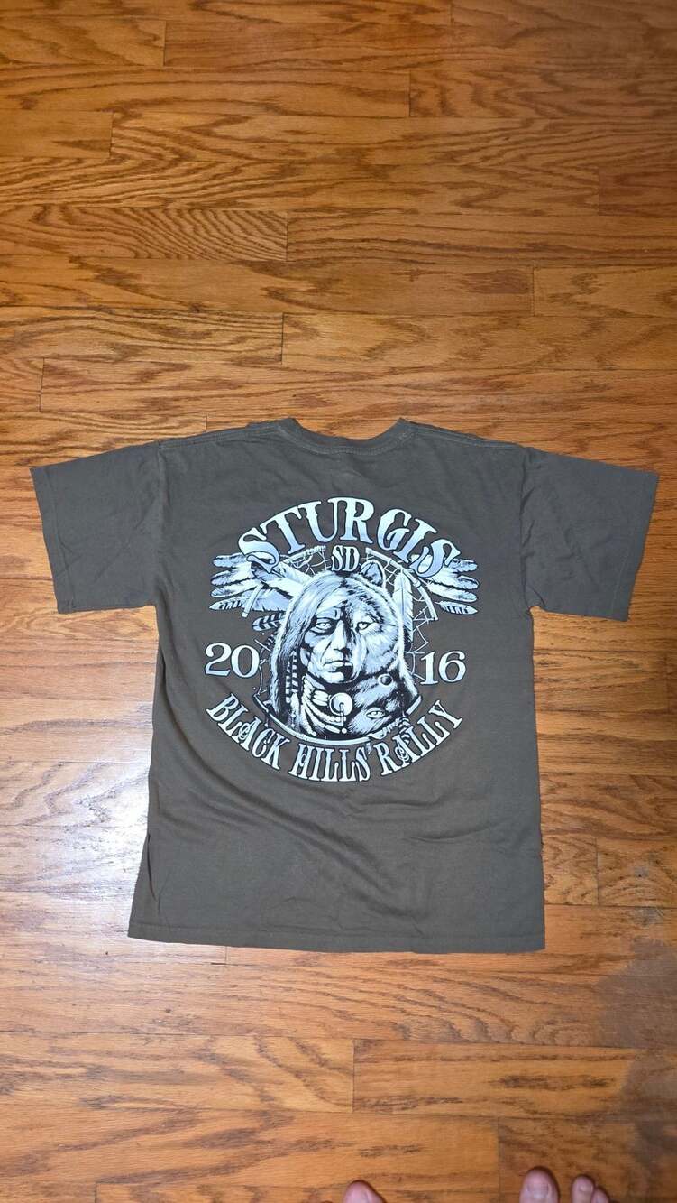 2016 Sturgis Black Hills Rally T-Shirt Green Vintage Style Graphic Tee